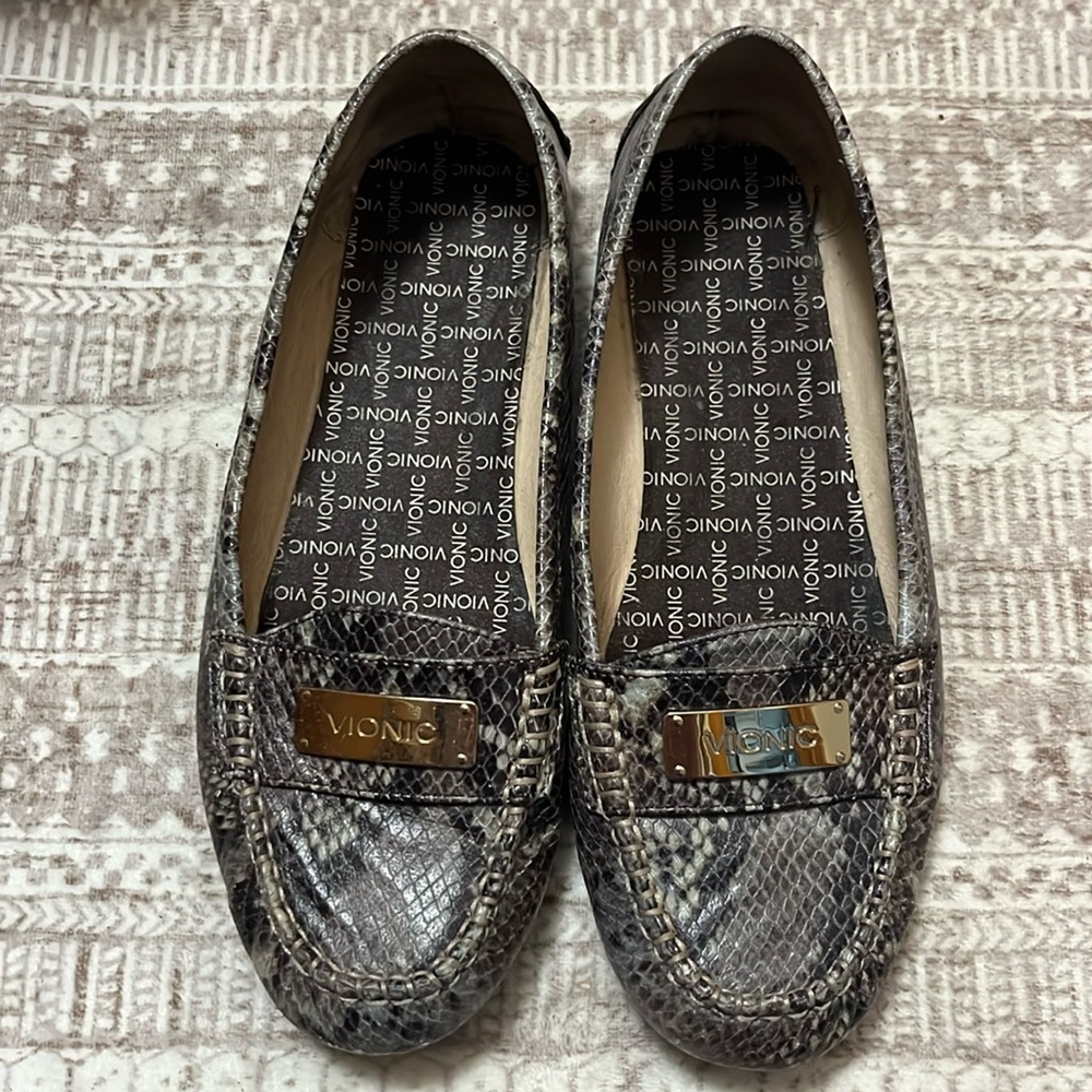 Vionic Loafers Sydney Python Print Snake Shoes Fl… - image 1